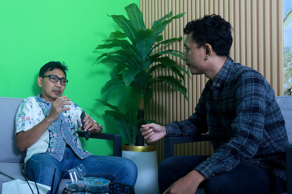 Diskusi internal dan edukasi perpajakan